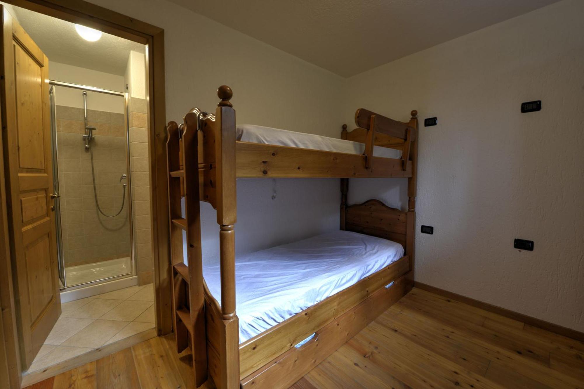 Bois Du Mont Blanc Apartment Courmayeur Bagian luar foto