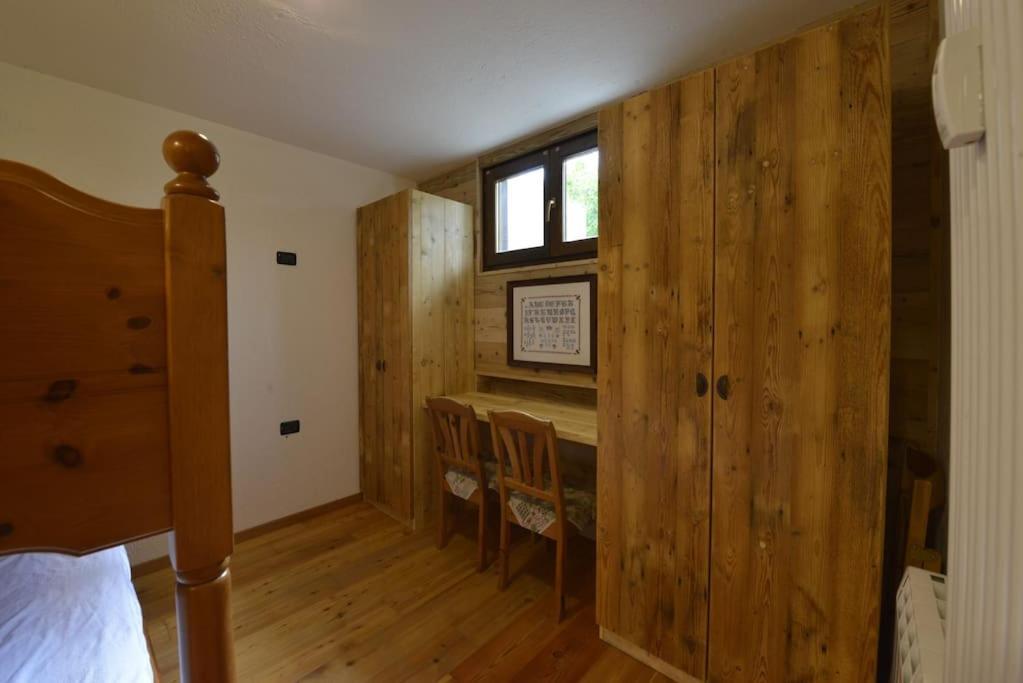 Bois Du Mont Blanc Apartment Courmayeur Bagian luar foto